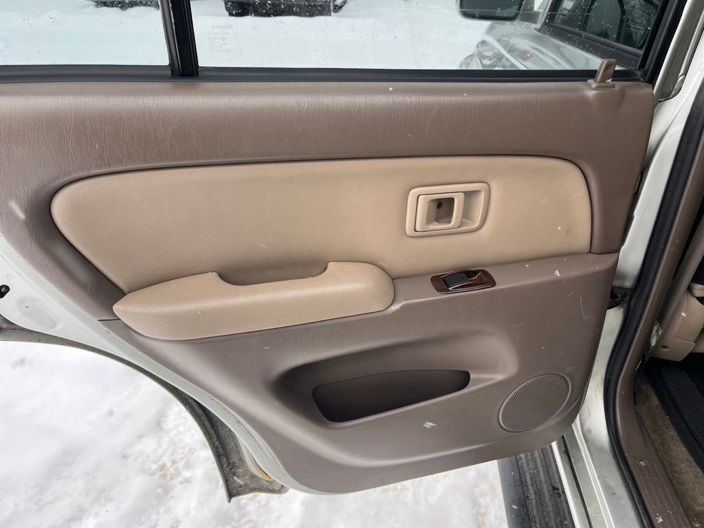 Used 2002 Toyota 4Runner Limited image 27