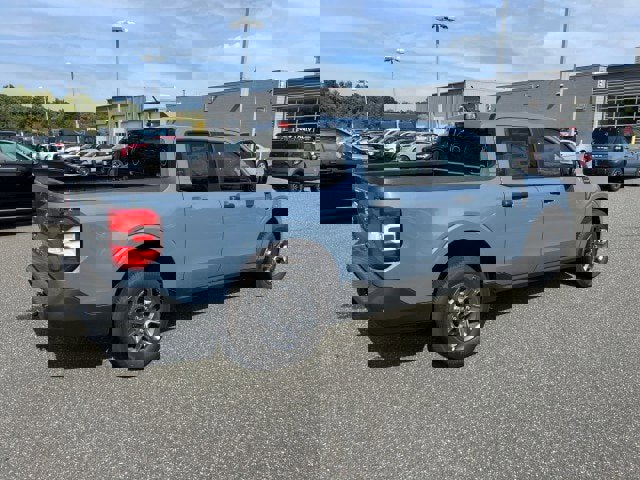New 2025 Ford Maverick XLT image 5