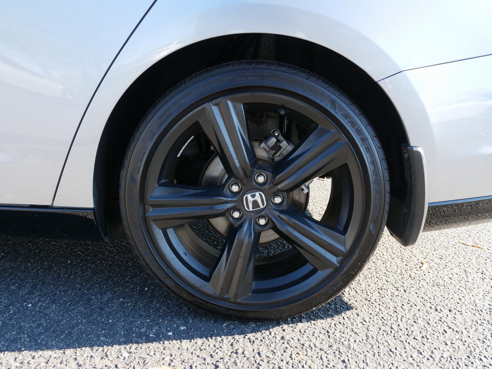 Used 2025 Honda Accord Sport image 13