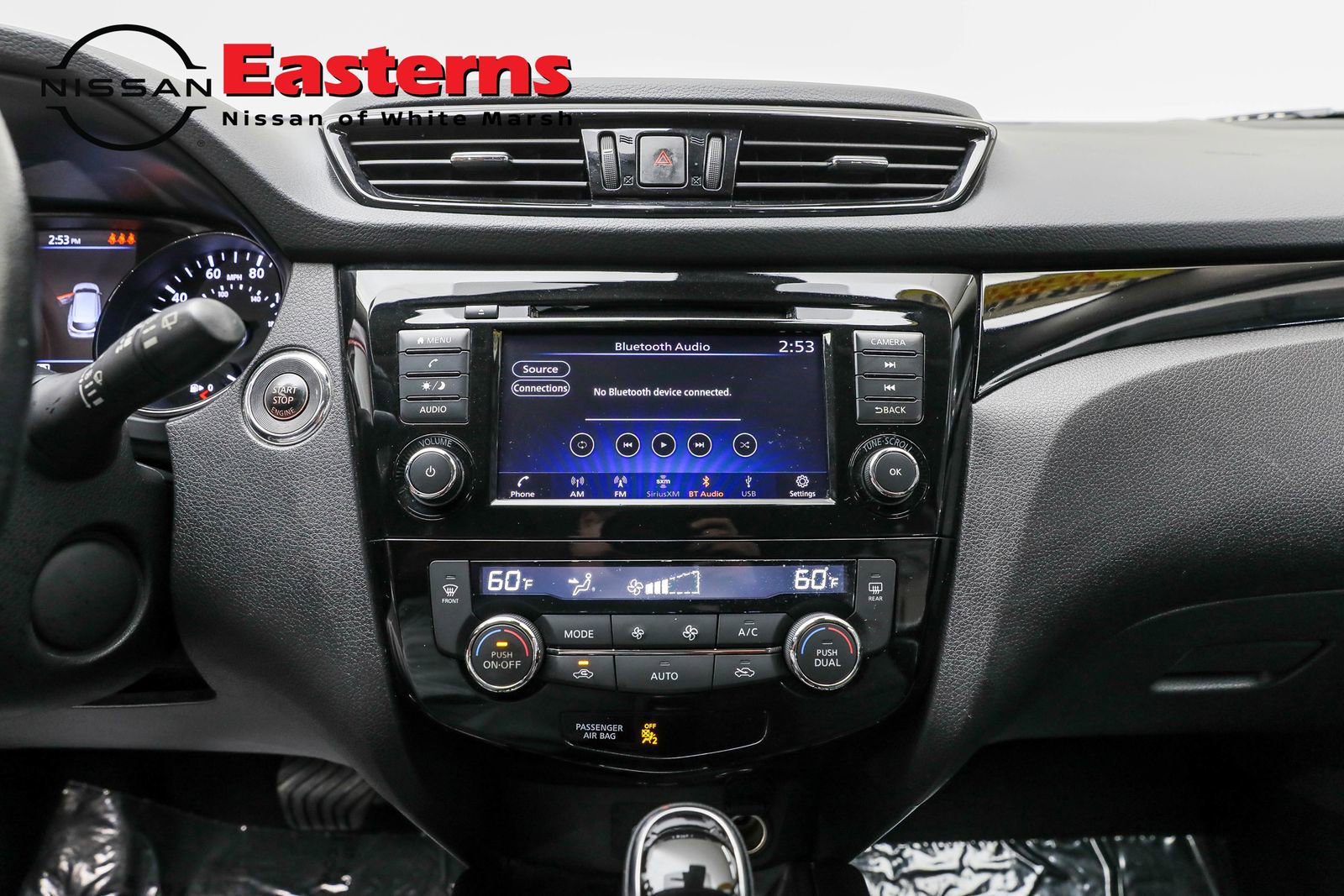 Used 2022 Nissan Rogue Sport SV w/ Technology Package image 12