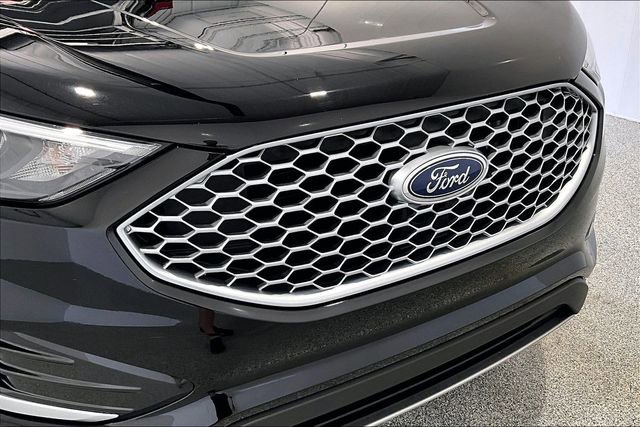 Used 2024 Ford Edge SEL w/ Convenience Package image 35
