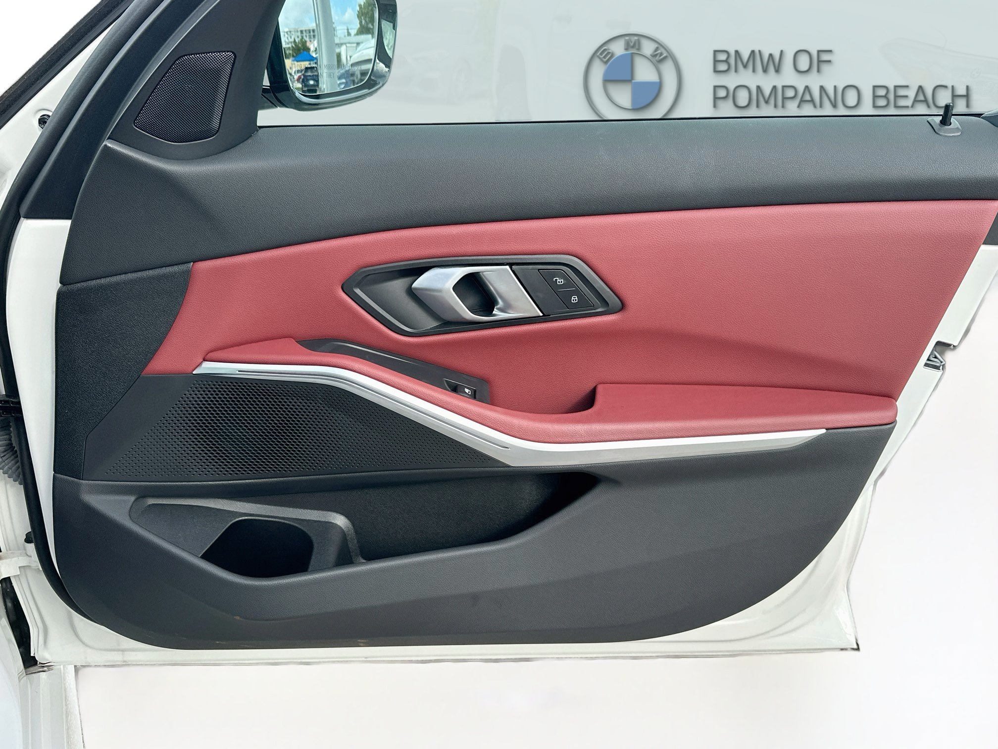 Used 2024 BMW 330i Sedan w/ M Sport Package RWD image 35