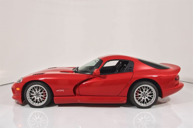 Used 2002 Dodge Viper GTS RWD image 5
