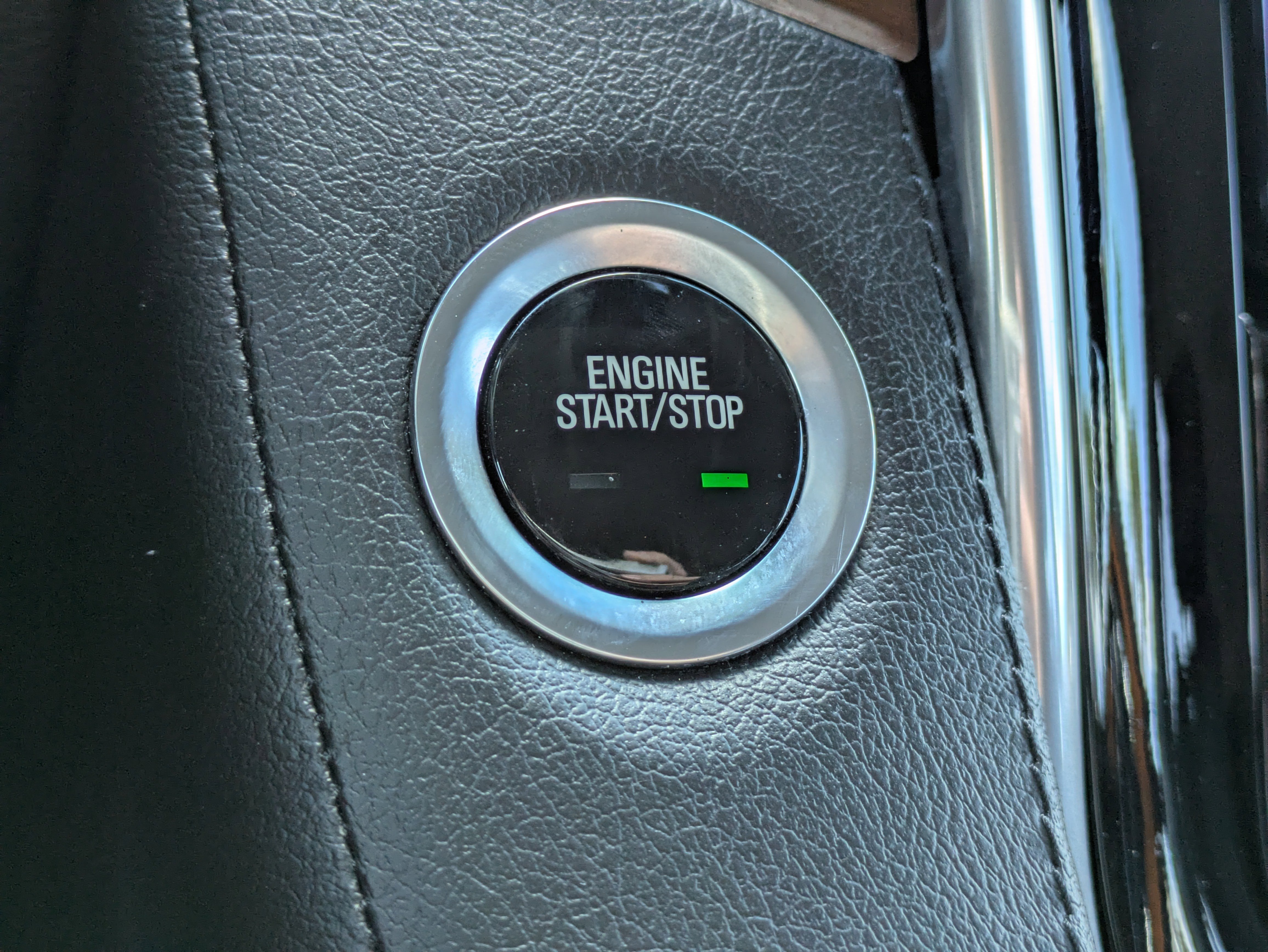 Used 2018 Cadillac Escalade 2WD image 30