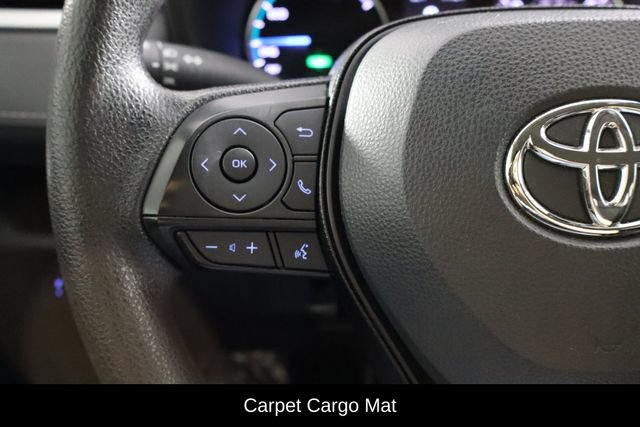 Used 2021 Toyota RAV4 LE w/ Carpet Mat Package (TMS) AWD/4WD image 8
