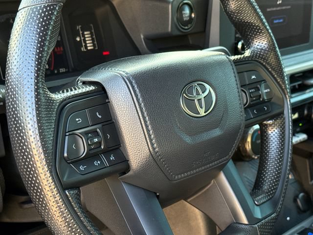 Used 2026 Toyota Tacoma SR AWD/4WD image 29