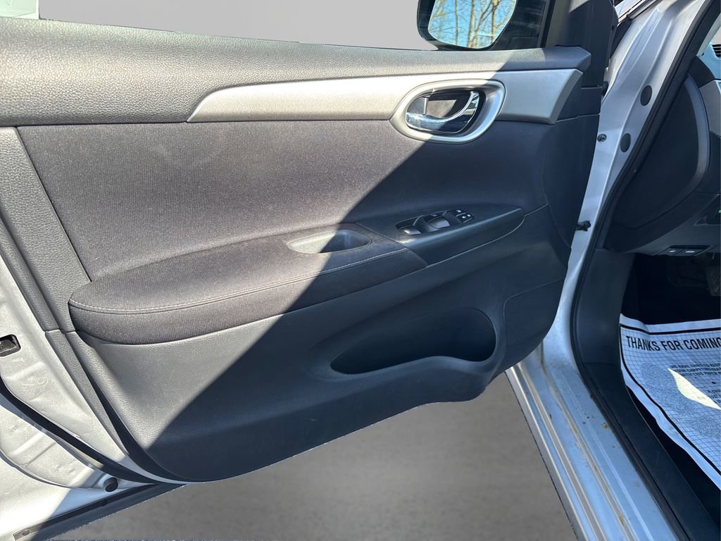 Used 2014 Nissan Sentra SV image 22