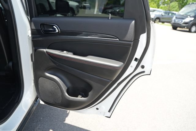 Used 2021 Jeep Grand Cherokee Trailhawk w/ Trailhawk Luxury Group AWD/4WD image 24