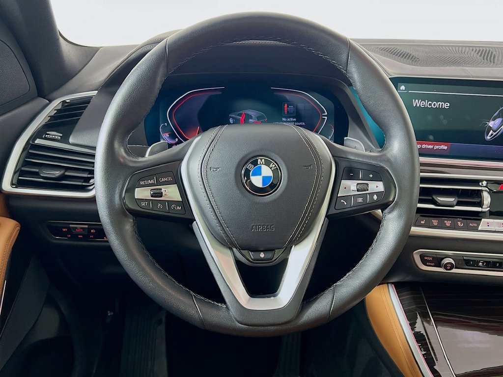 Used 2023 BMW X5 xDrive40i AWD/4WD image 11
