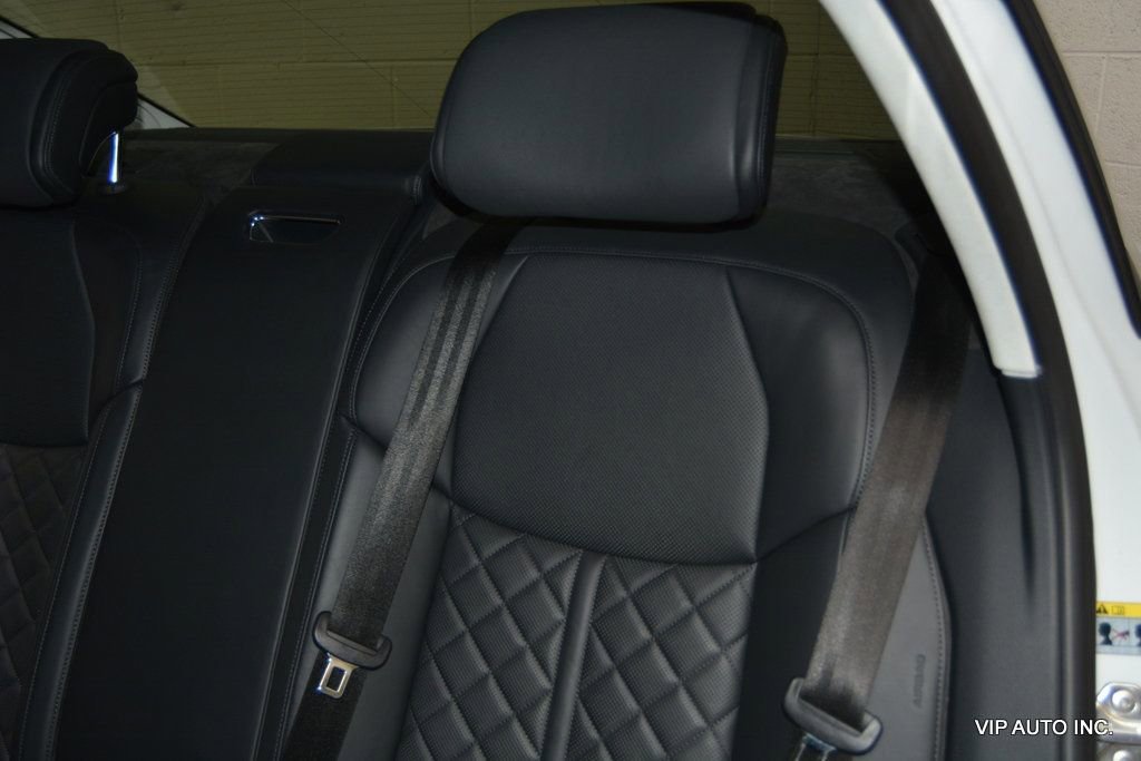 Used 2020 Audi S8 L w/ S8 Executive Package image 22