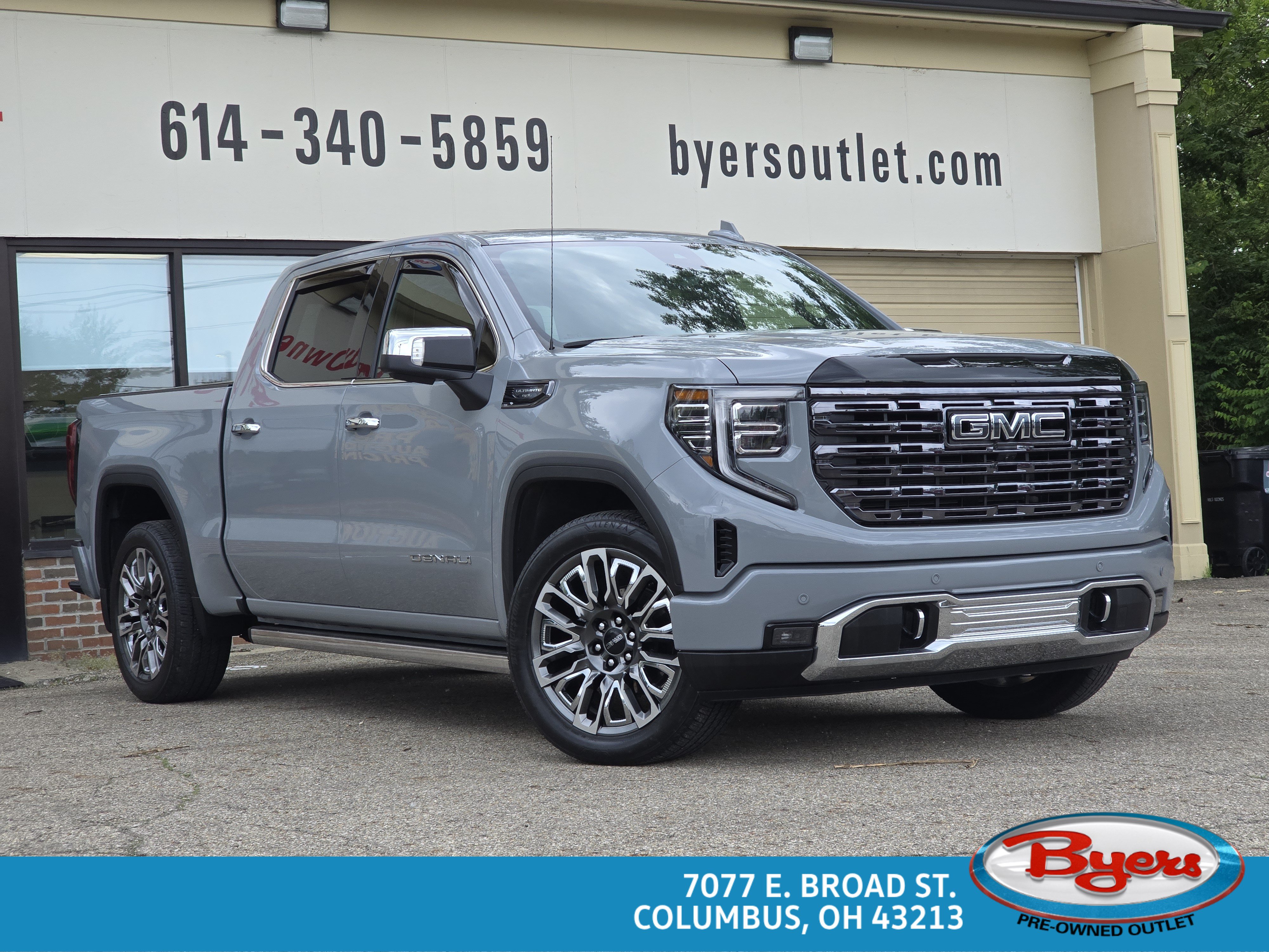 Used 2025 GMC Sierra 1500 Denali Ultimate AWD/4WD image 1