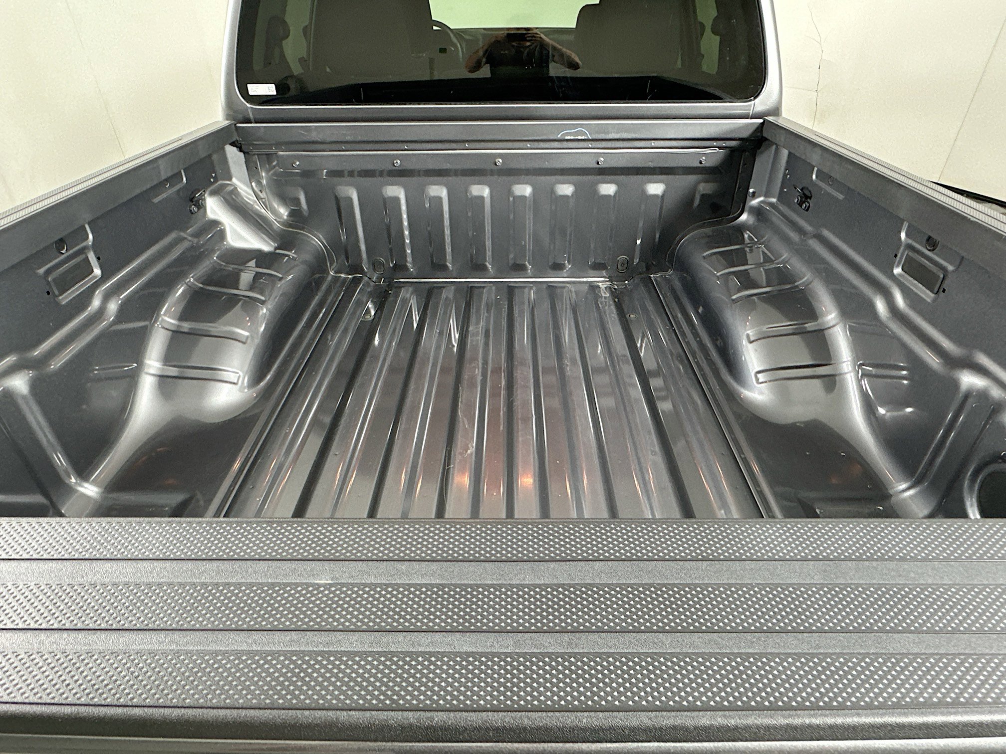 Used 2023 Nissan Frontier S w/ Technology Package RWD image 27