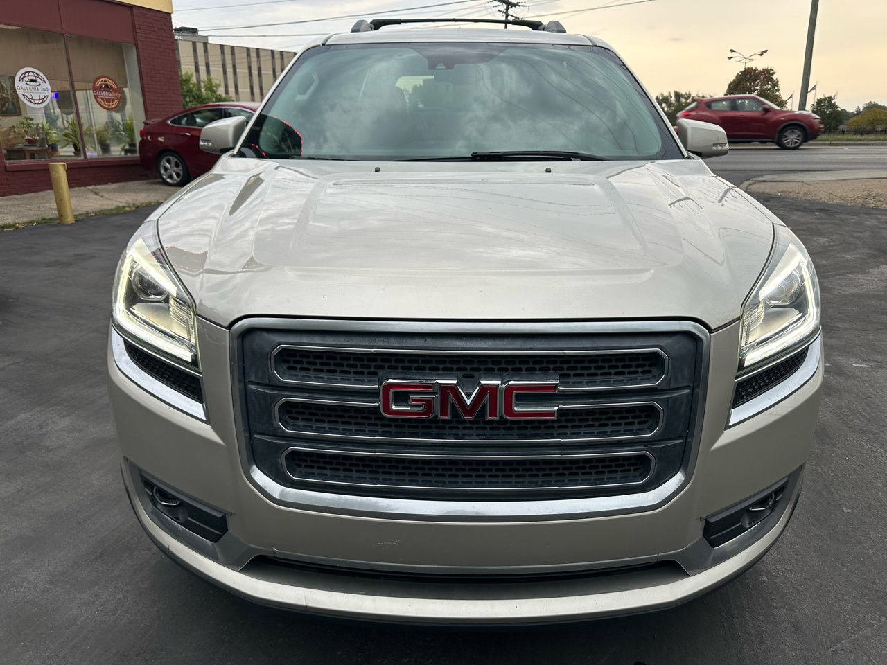 Used 2017 GMC Acadia Limited SLT image 15
