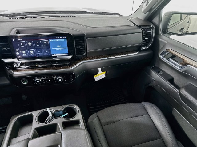 Used 2022 GMC Sierra 1500 Elevation AWD/4WD image 25