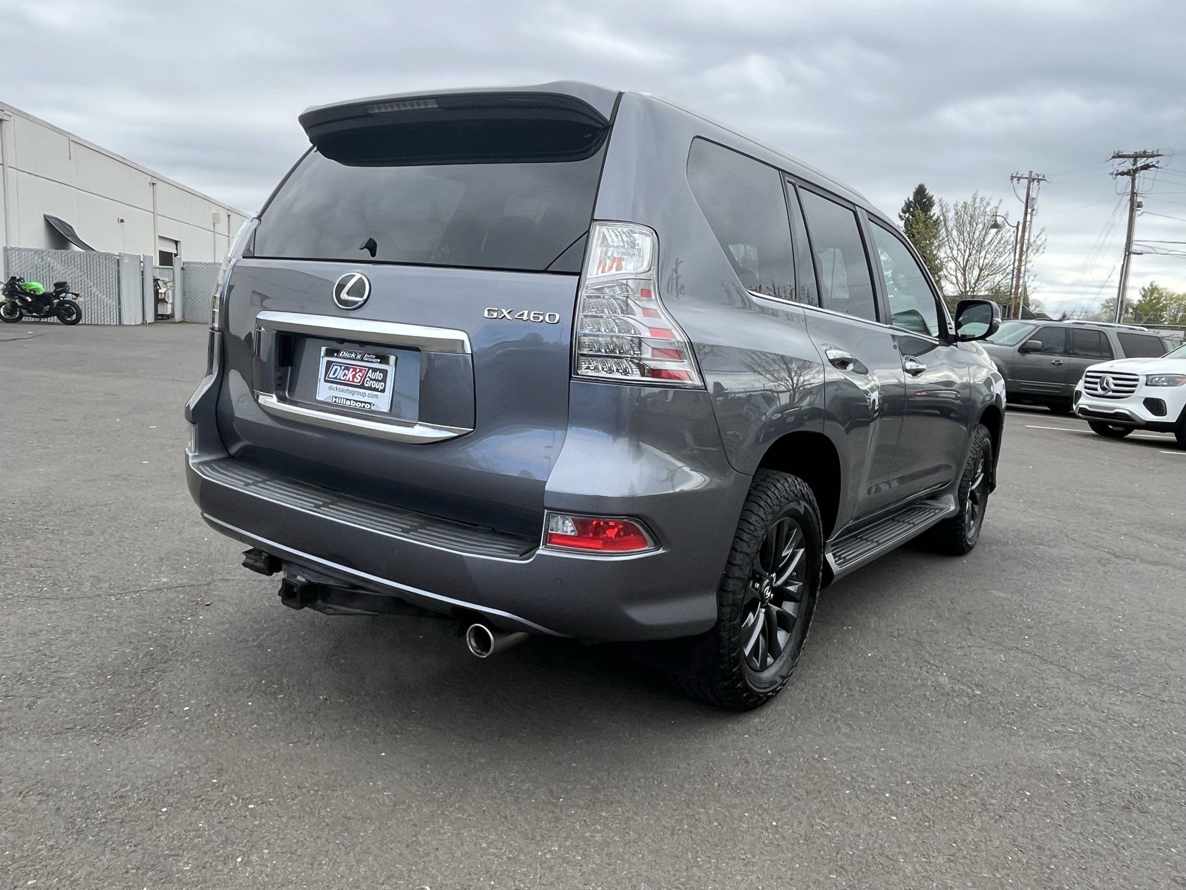 Used 2021 Lexus GX 460 Premium w/ Premium Package image 5