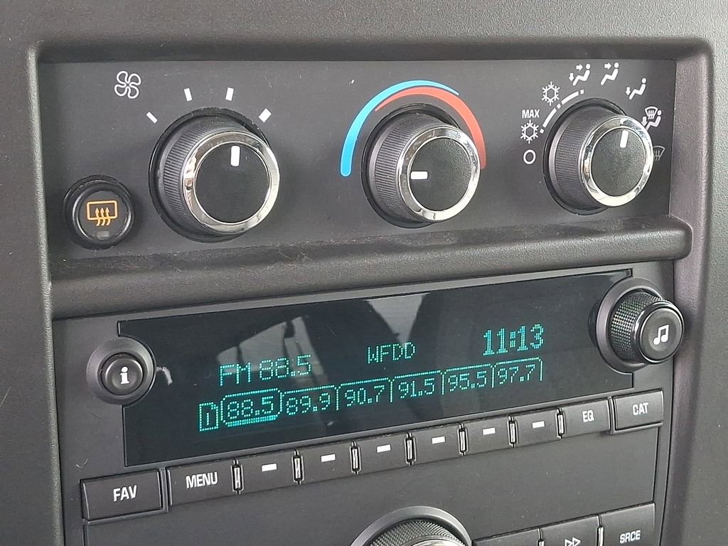 Used 2019 Chevrolet Express 3500 LT w/ LT Preferred Equipment Group RWD image 17