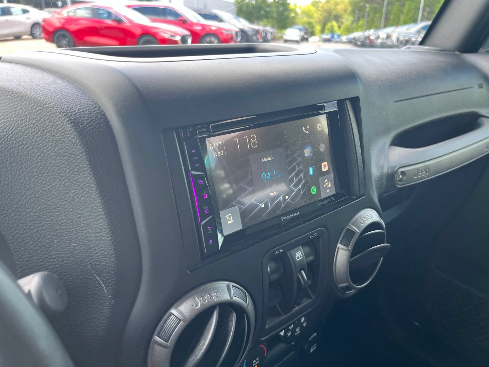 Used 2017 Jeep Wrangler Unlimited Sport w/ Quick Order Package 24S AWD/4WD image 18