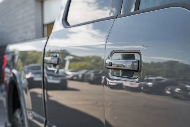 Used 2021 Ford F250 Lariat w/ Tremor Off-Road Package AWD/4WD image 24