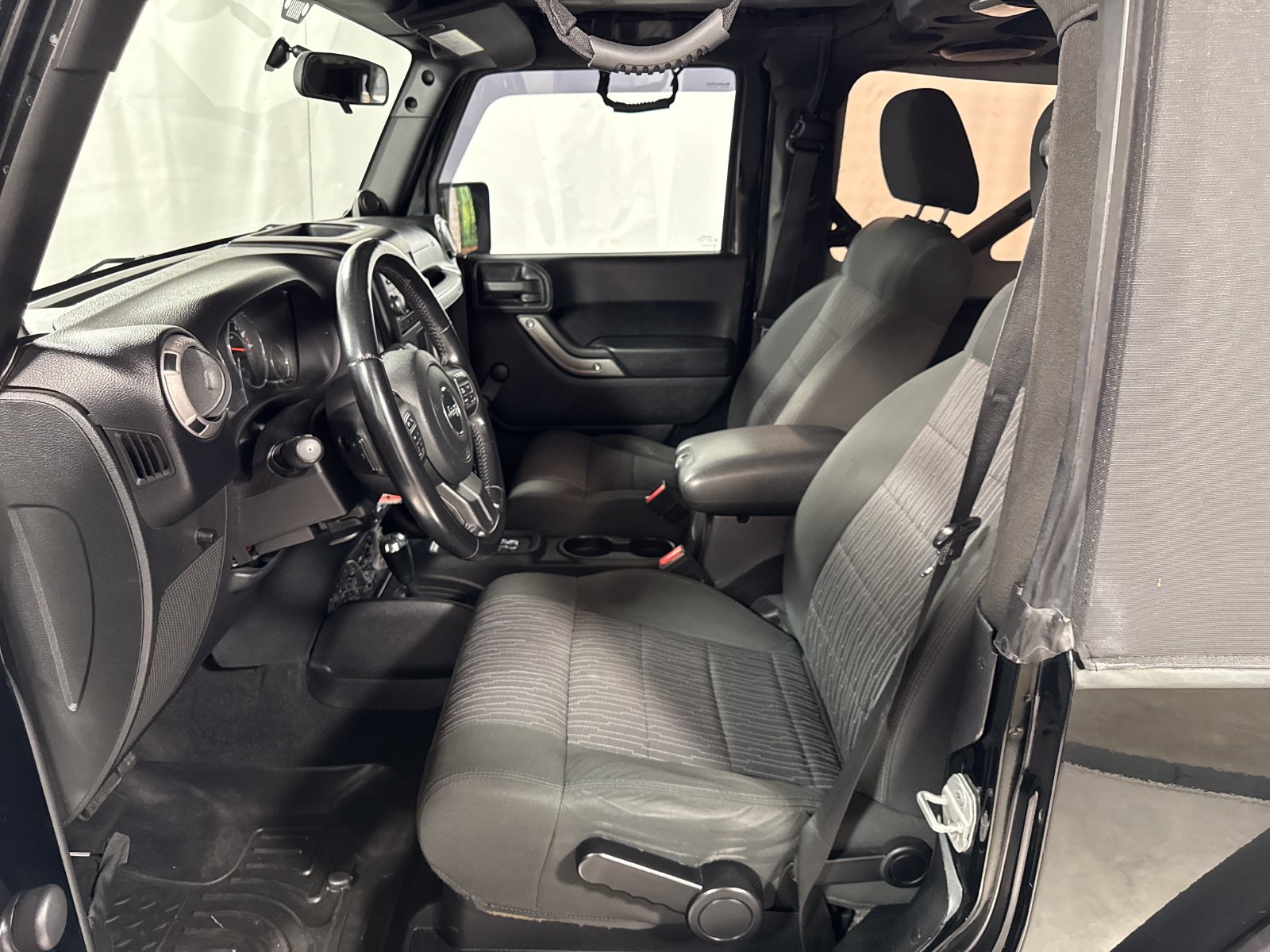Used 2012 Jeep Wrangler Sport AWD/4WD image 3
