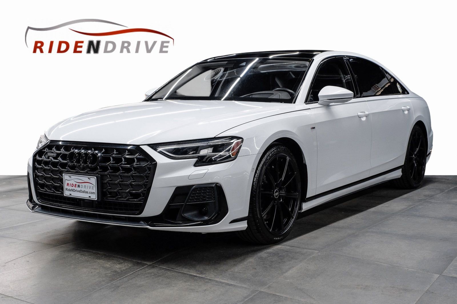 Used 2022 Audi A8 L 3.0T w/ Luxury Package image 1