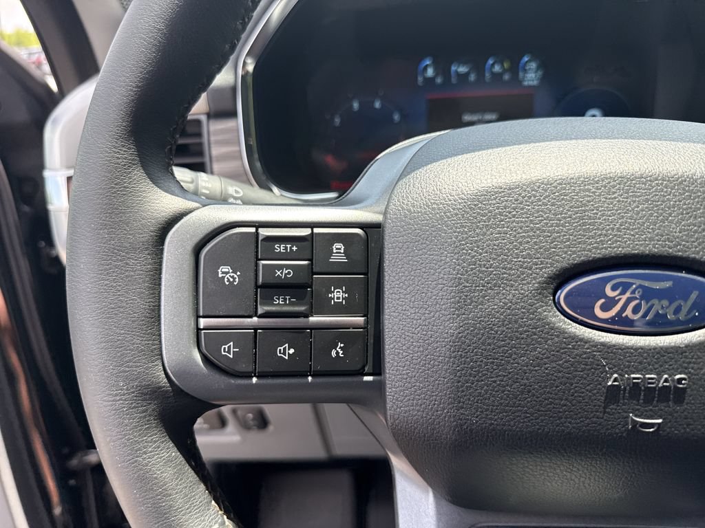 Used 2025 Ford F150 Lariat w/ Equipment Group 501A Mid AWD/4WD image 23