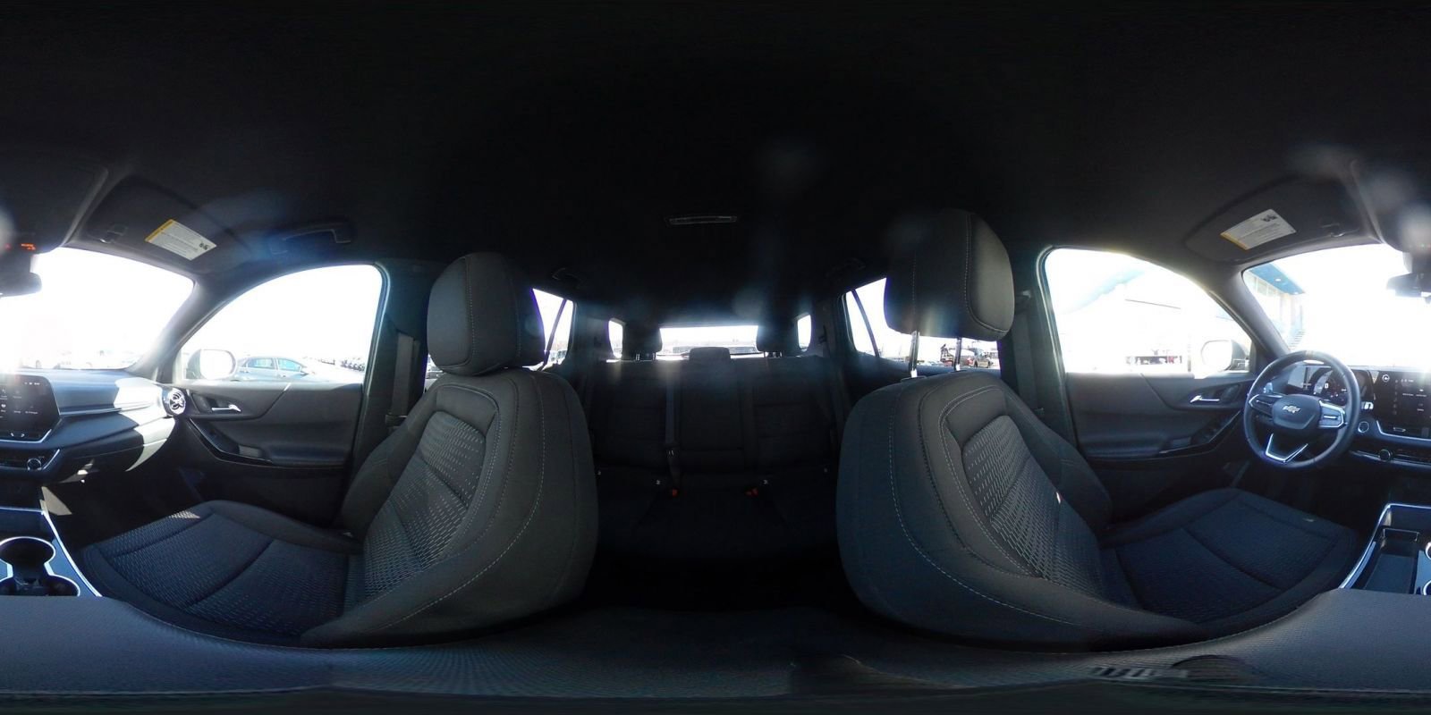 Used 2025 Chevrolet Equinox LT image 41