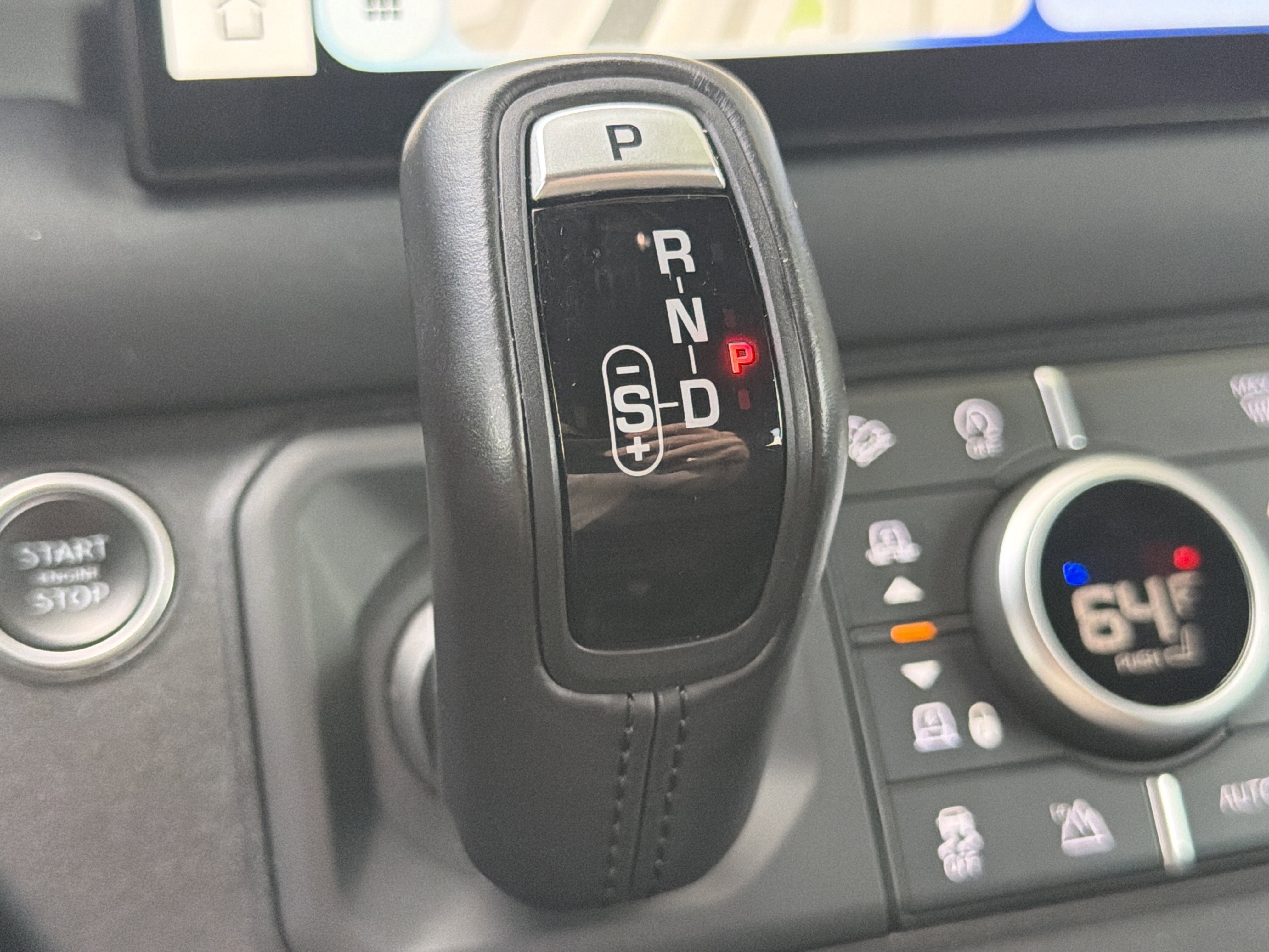 Used 2022 Land Rover Defender 110 S AWD/4WD image 75
