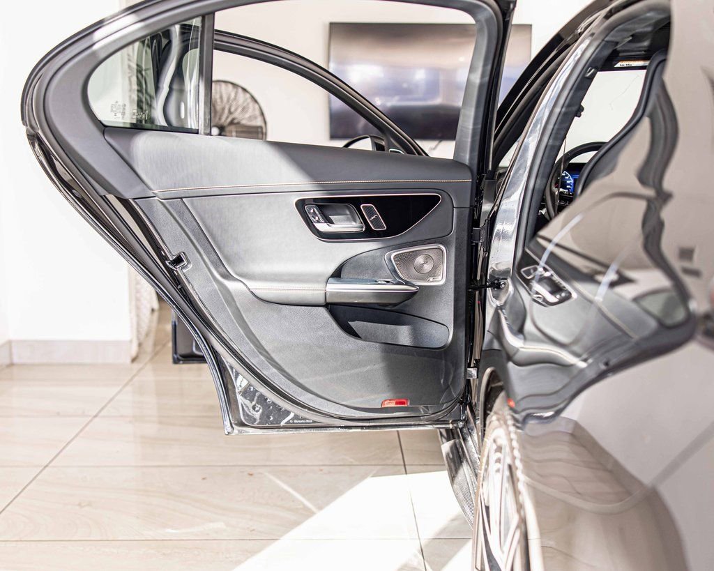 Used 2024 Mercedes-Benz C 63 AMG S image 33