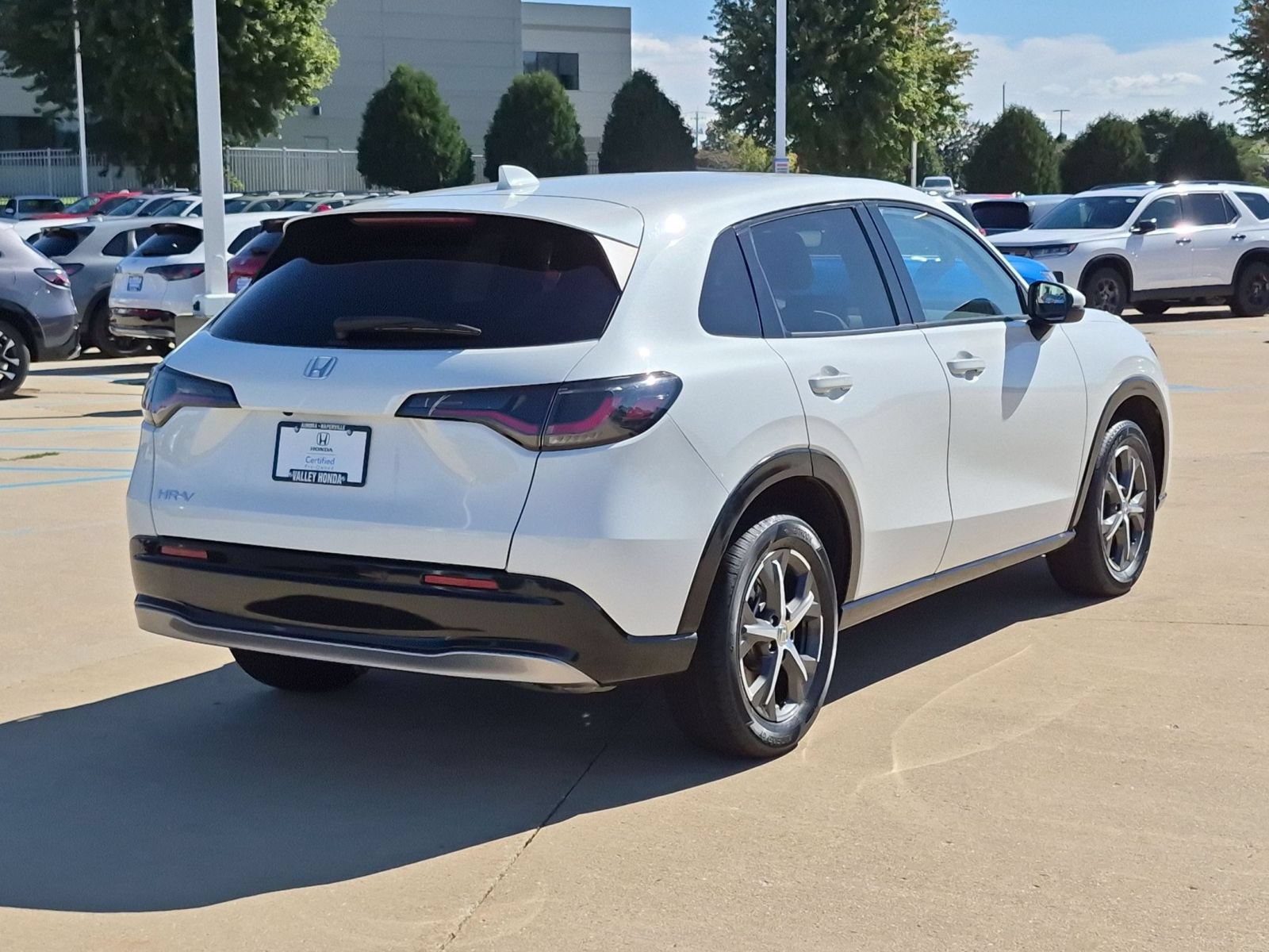 Used 2024 Honda HR-V EX-L image 6