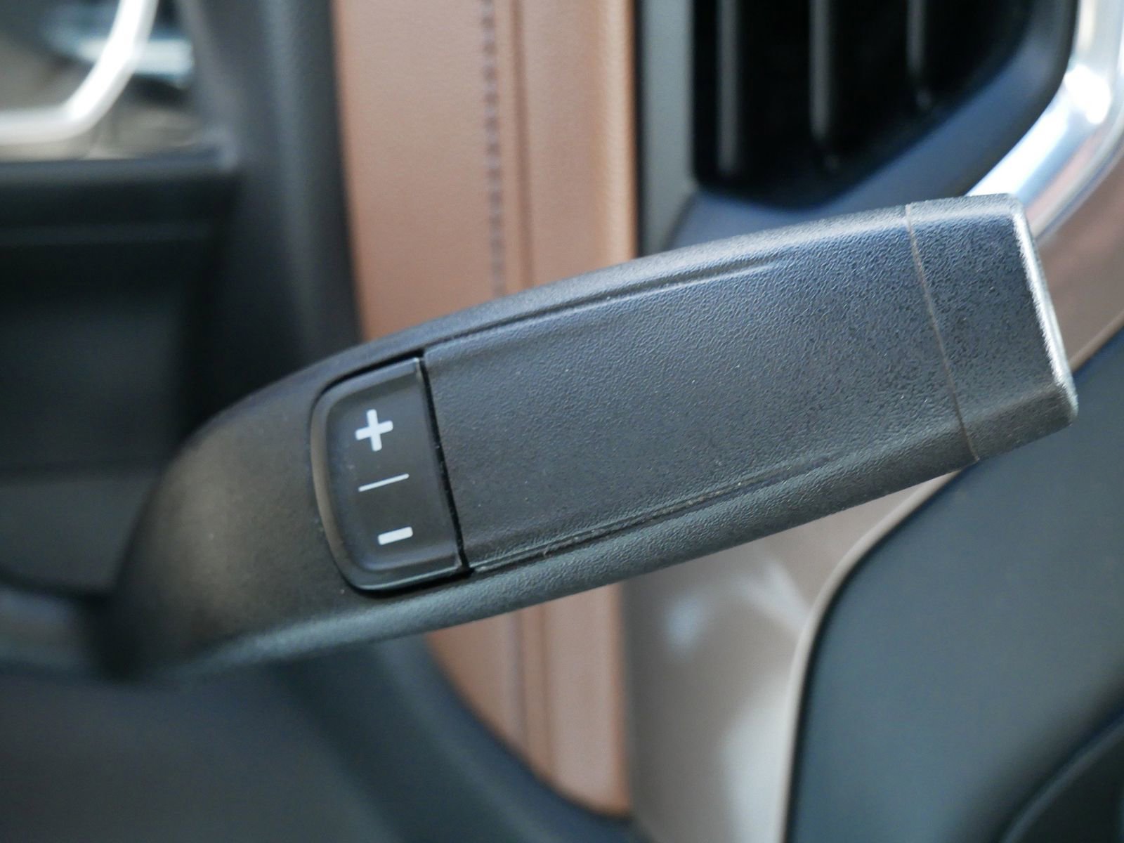 Used 2019 Chevrolet Silverado 1500 High Country w/ Safety Package II image 19