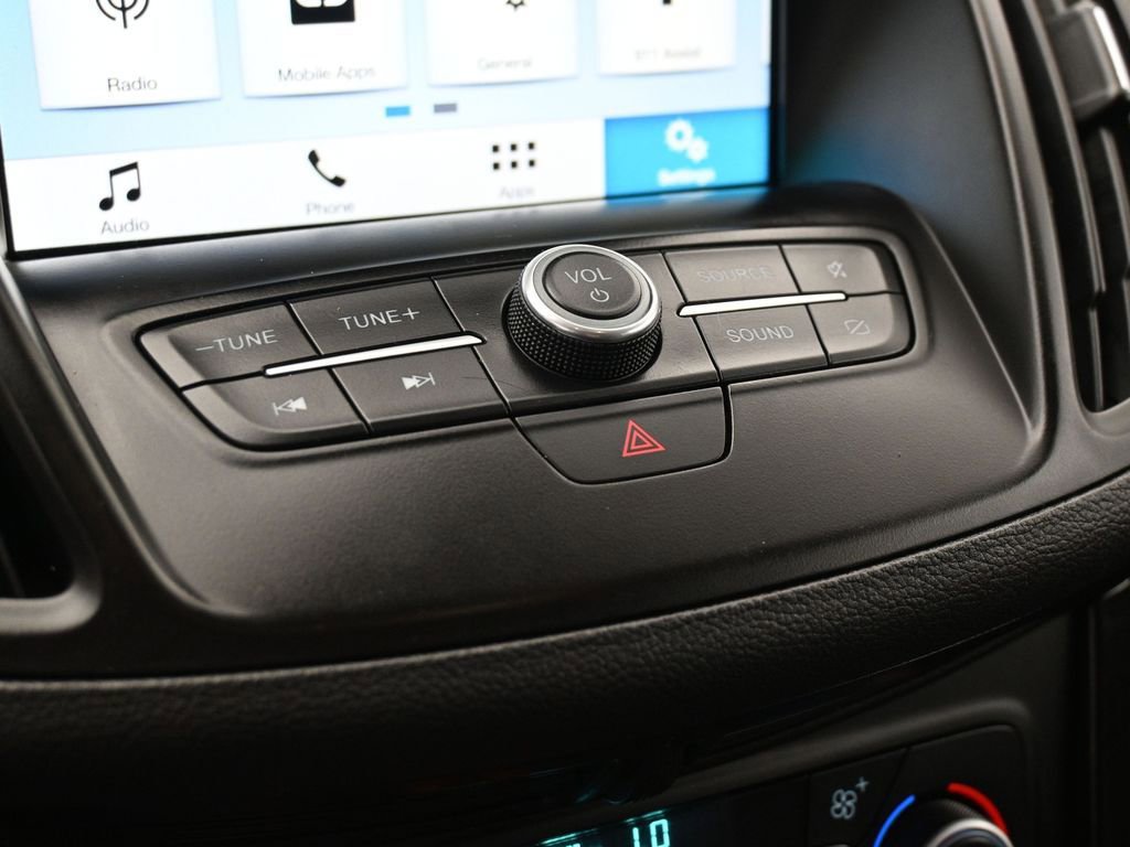 Used 2019 Ford Escape SE image 17