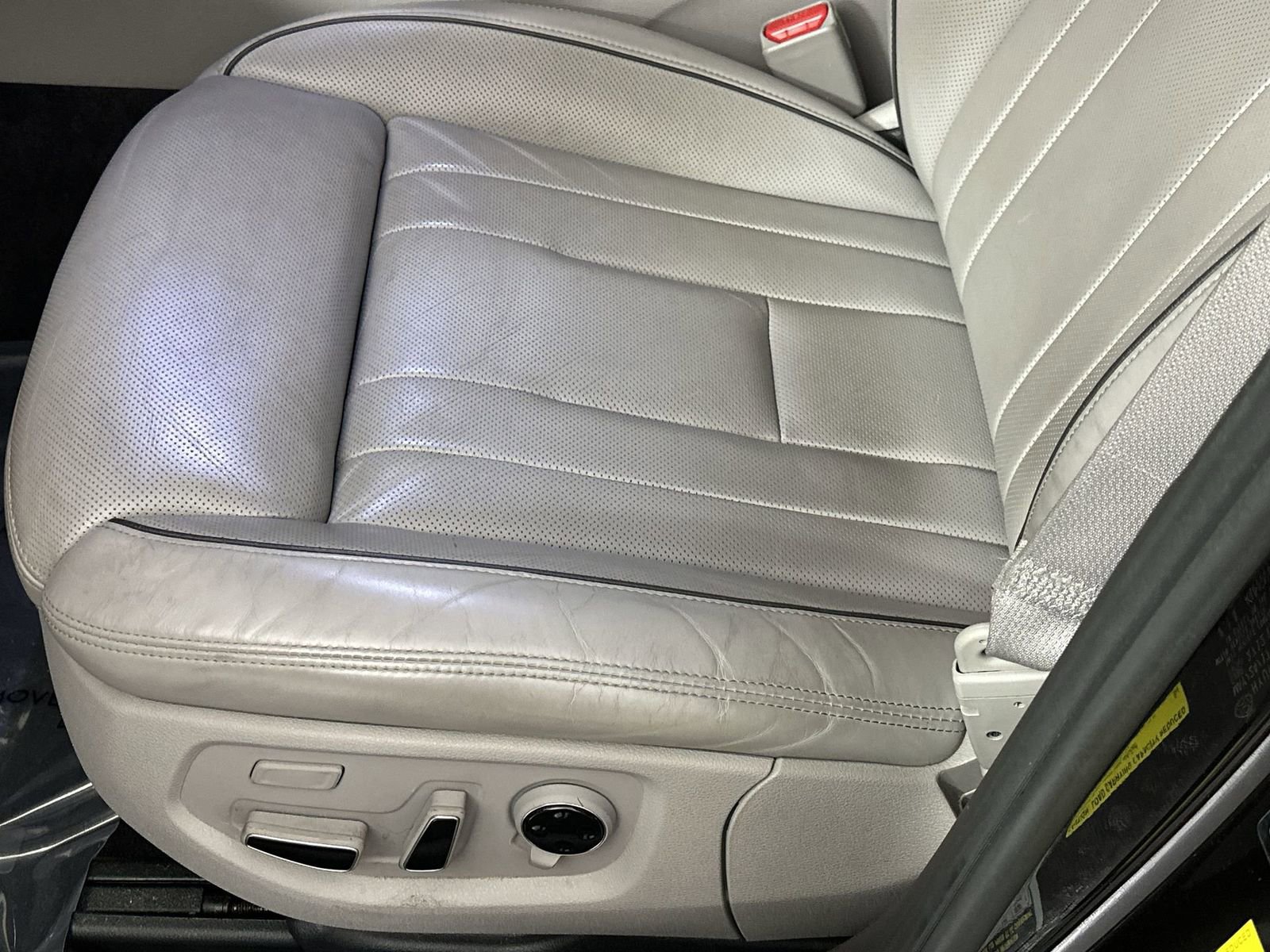 Used 2018 Genesis G80 5.0 Ultimate image 16