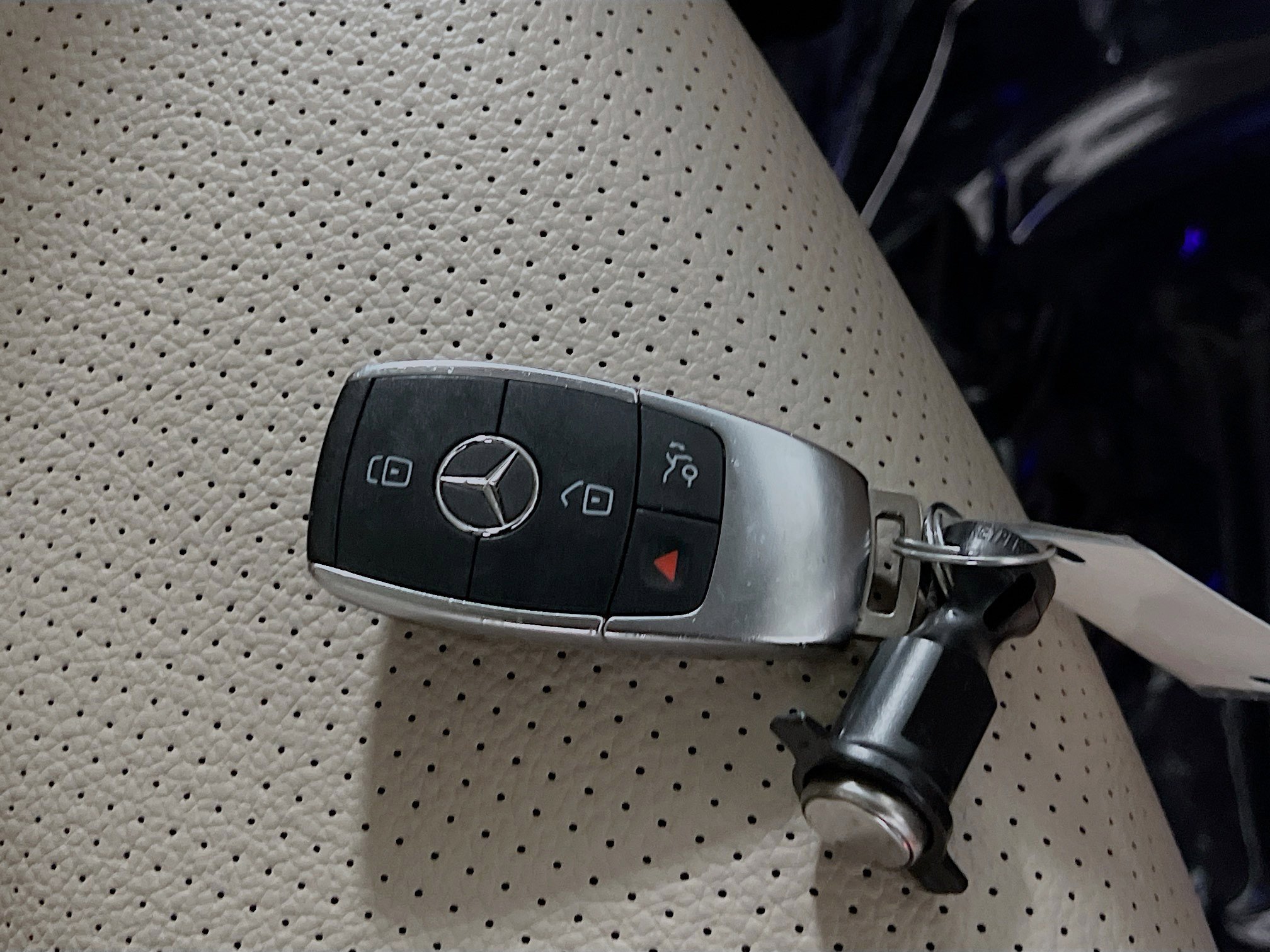 Used 2021 Mercedes-Benz GLC 300 image 36