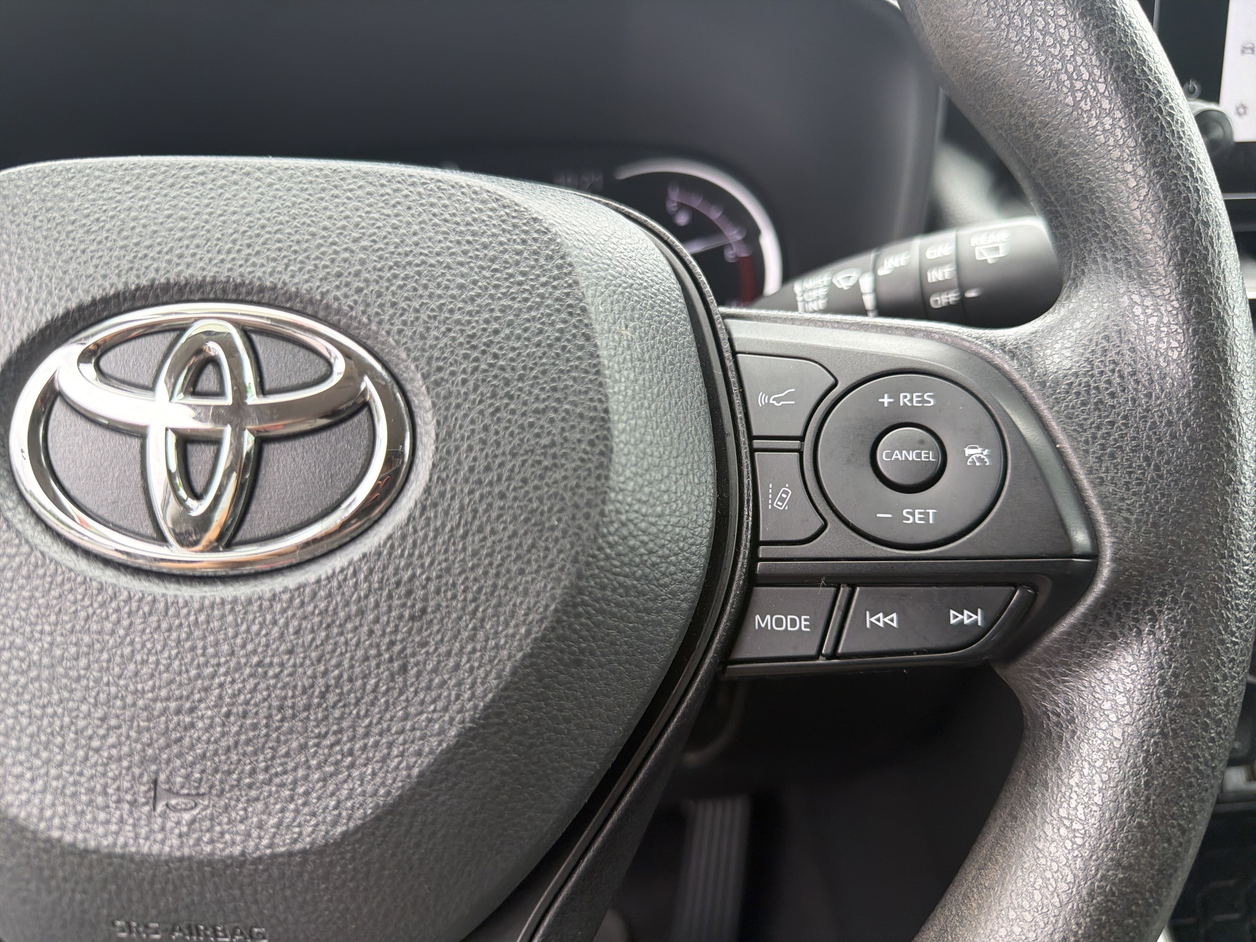 Certified 2024 Toyota RAV4 XLE AWD/4WD image 11