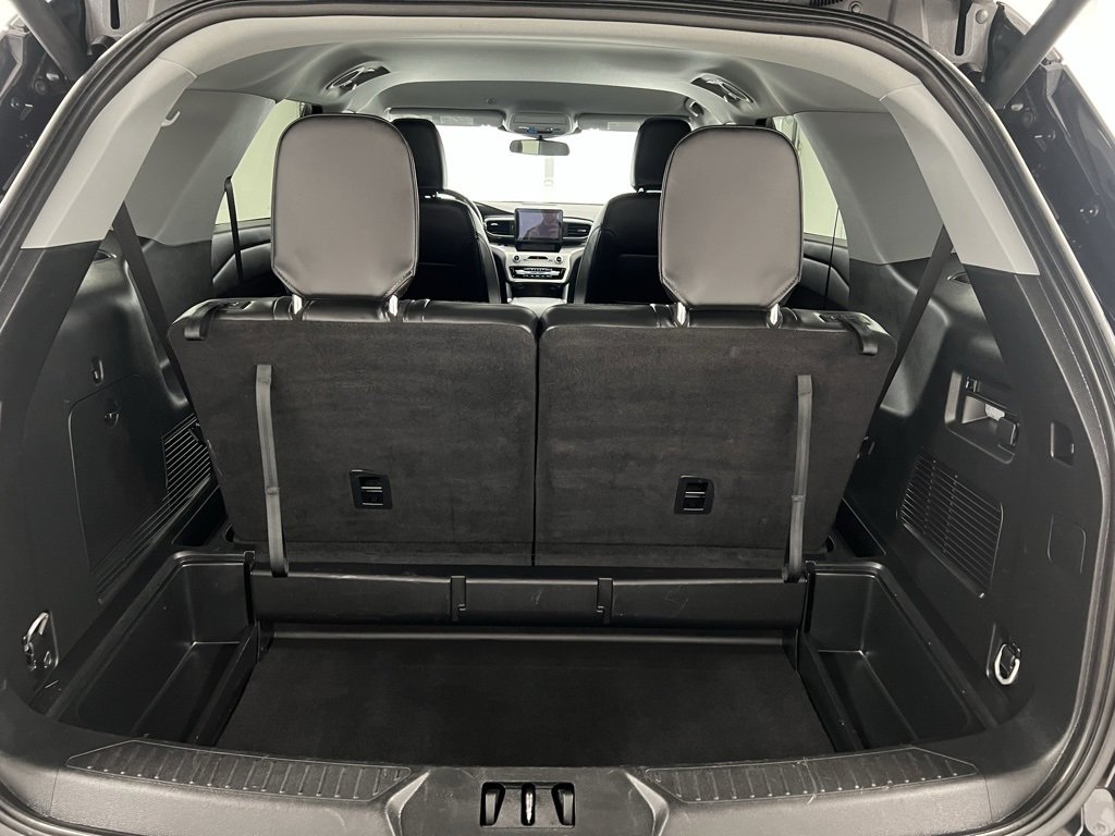 Used 2024 Ford Explorer XLT w/ Equipment Group 202A image 64