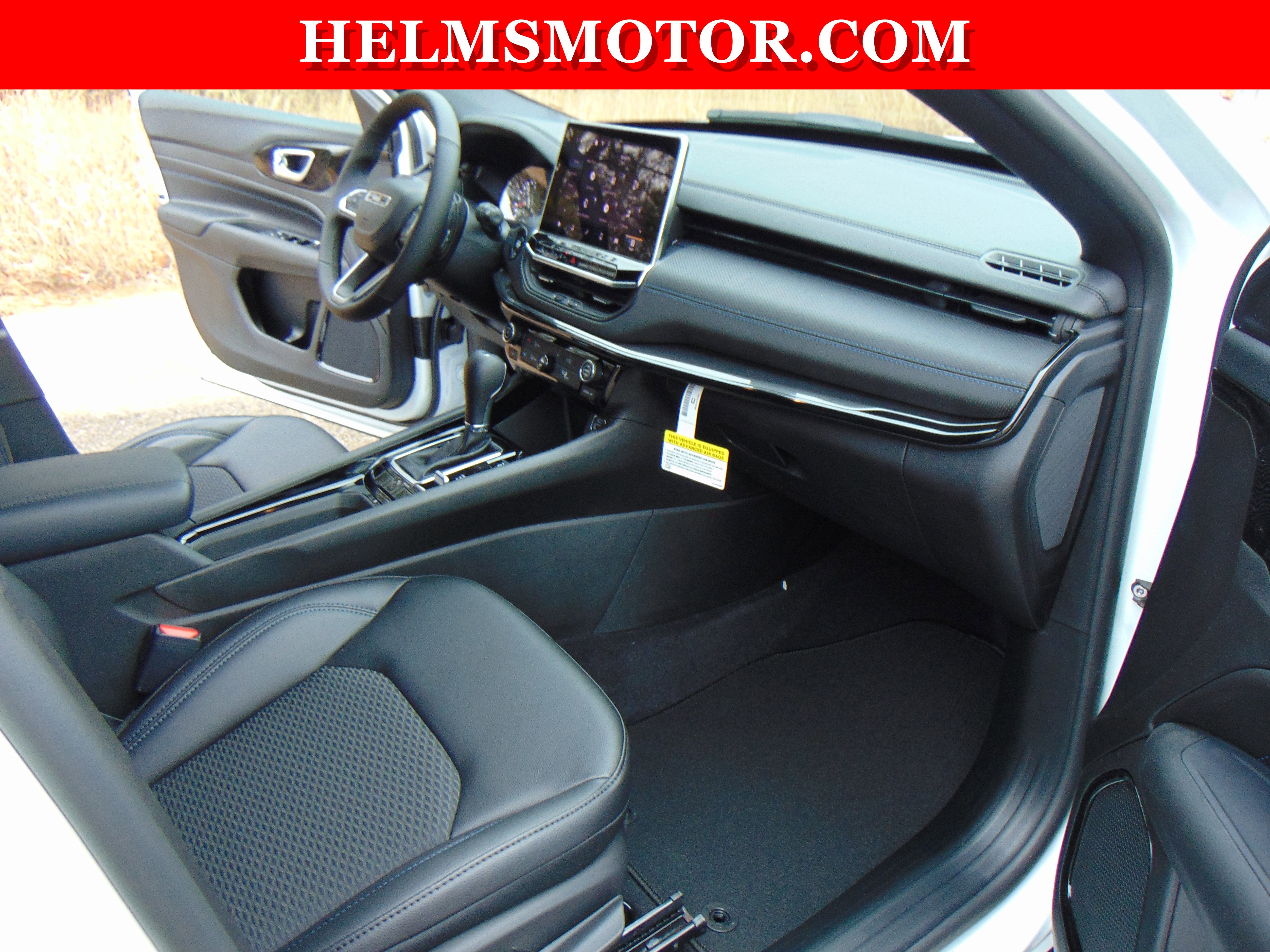 New 2026 Jeep Compass Latitude image 36