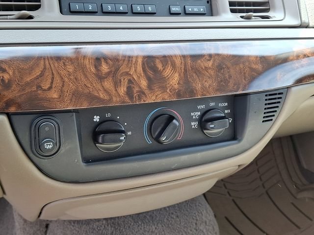 Used 2005 Mercury Grand Marquis GS RWD image 11