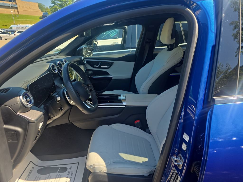 Certified 2026 Mercedes-Benz GLC 350e 4MATIC image 11