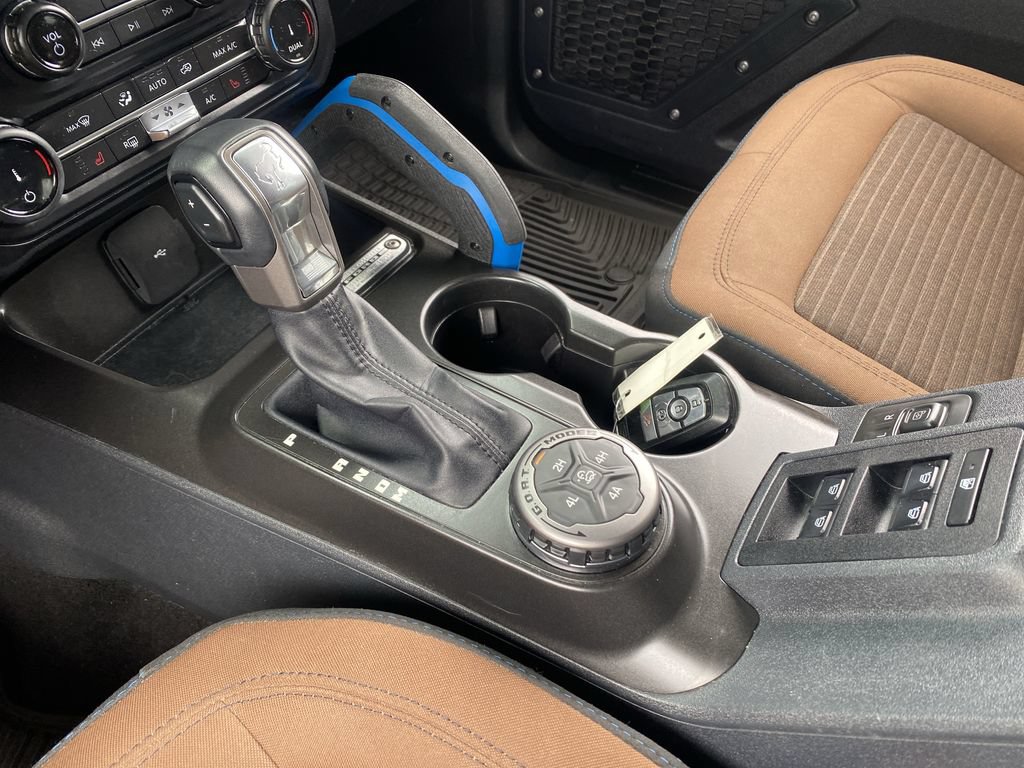 Used 2022 Ford Bronco Outer Banks AWD/4WD image 28