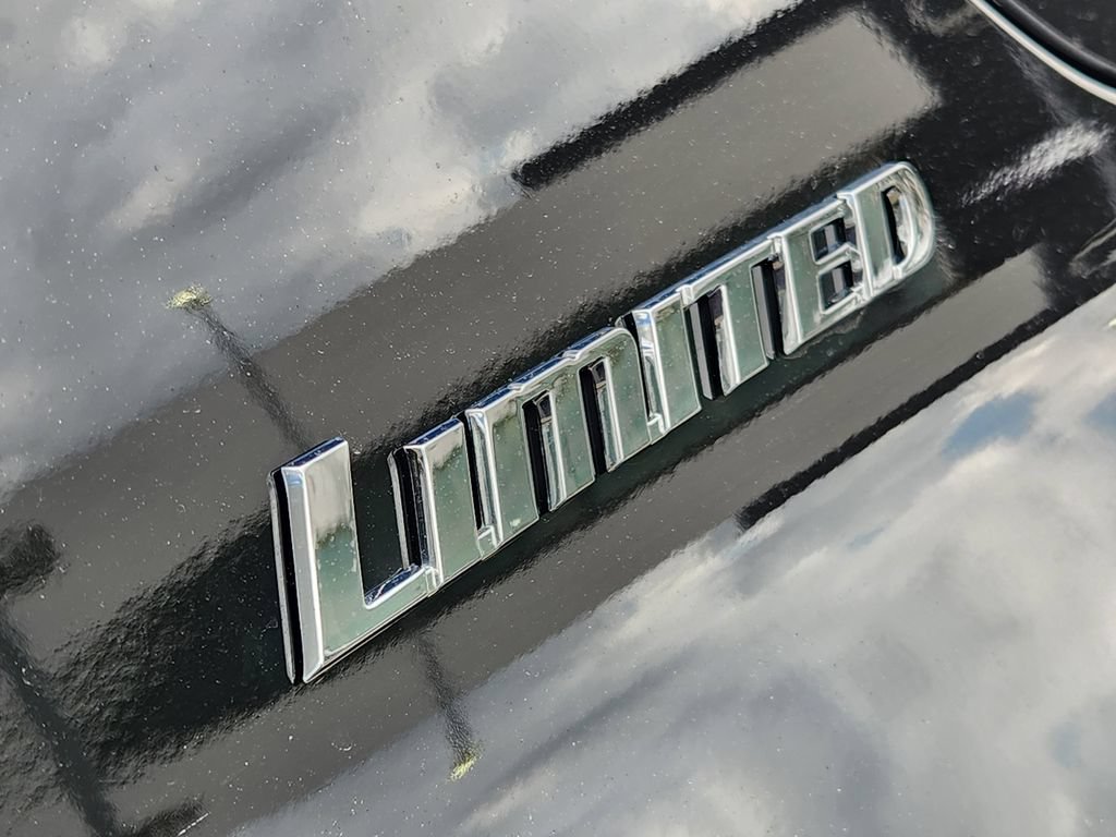 Used 2013 Toyota 4Runner Limited RWD image 12