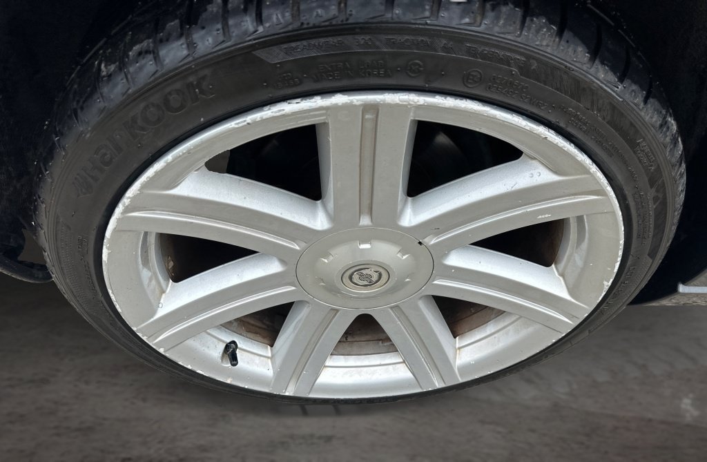 Used 2005 Chrysler Crossfire Limited RWD image 14