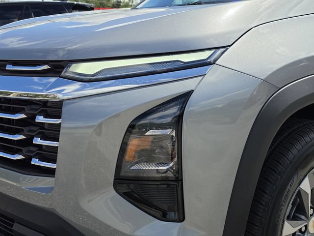 New 2027 Chevrolet Equinox LT w/ Convenience Package II FWD image 10