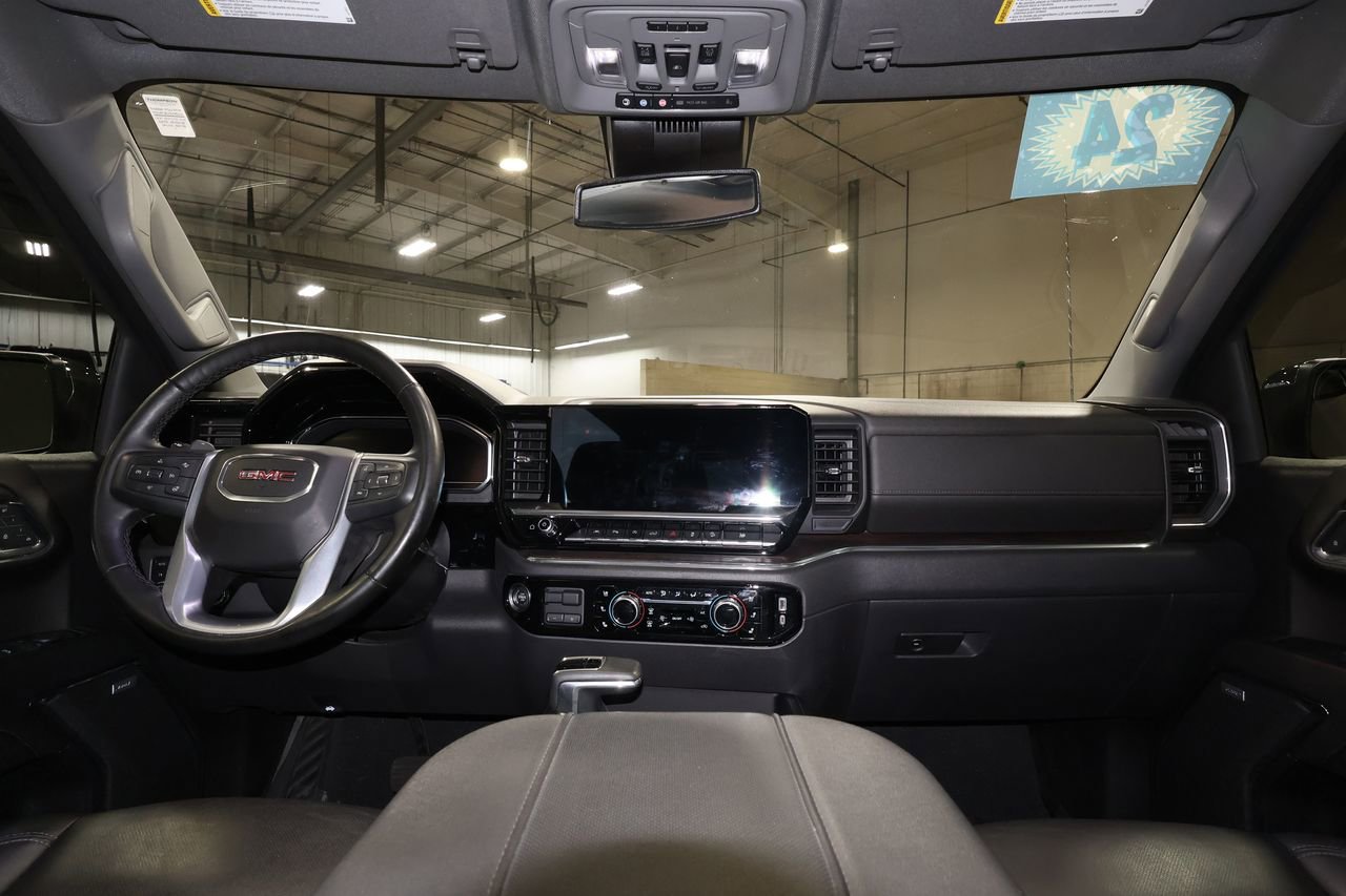 Used 2024 GMC Sierra 1500 SLT w/ SLT Premium Plus Package image 29