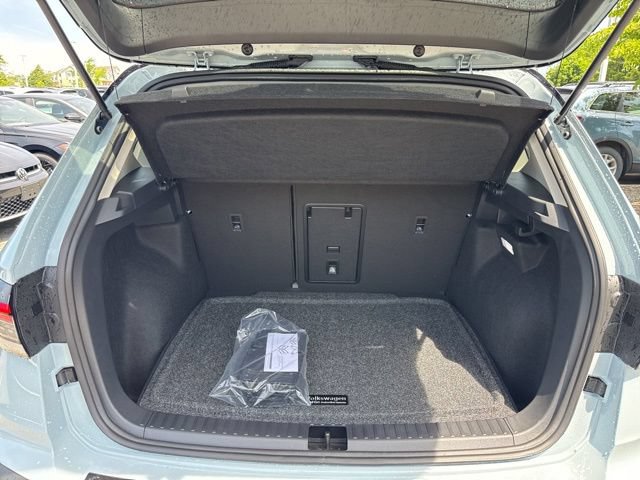 New 2026 Volkswagen Taos SE AWD/4WD image 9