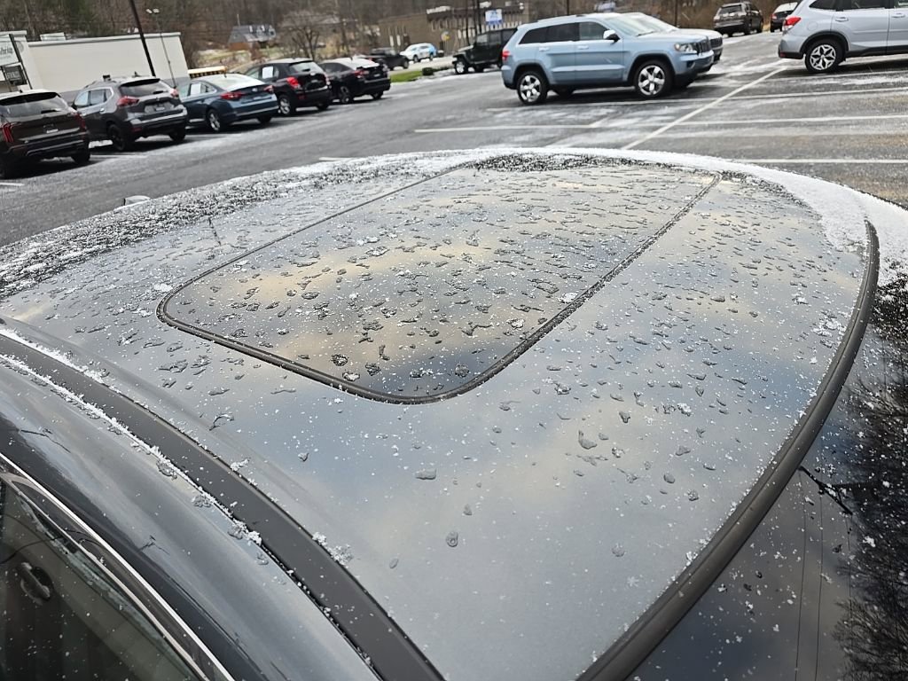 Used 2011 Honda Accord EX-L image 8