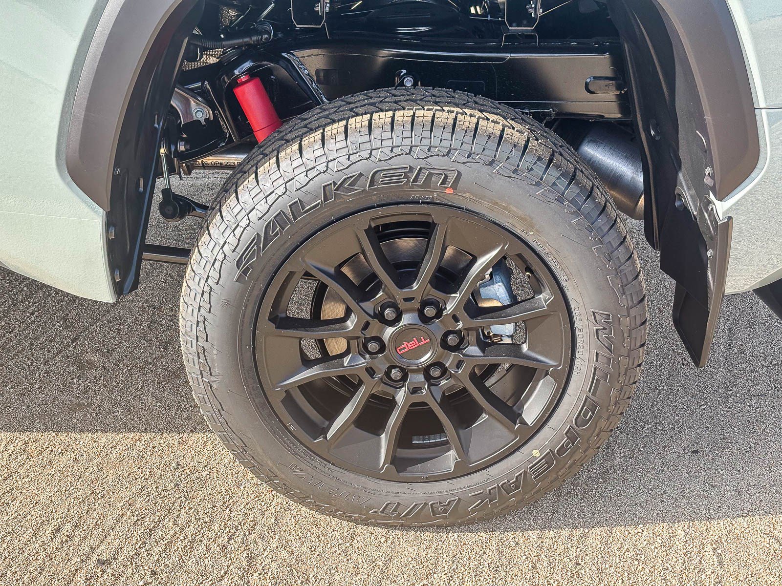 New 2026 Toyota Tundra Limited AWD/4WD image 12
