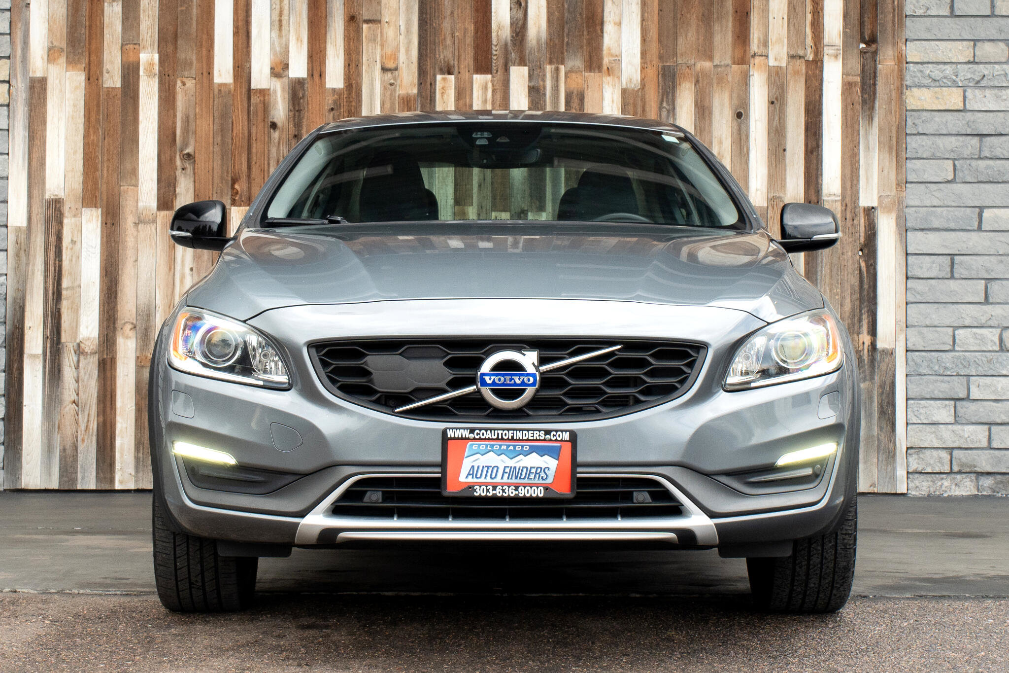 Used 2016 Volvo S60 T5 Cross Country Platinum w/ Protection Package image 6