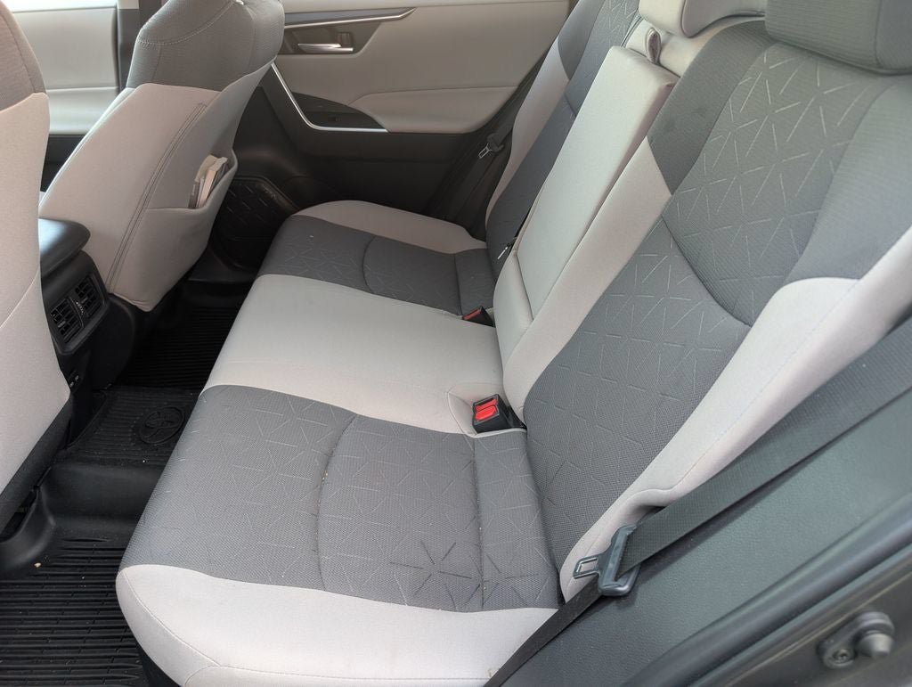 Used 2024 Toyota RAV4 XLE w/ Convenience Package AWD/4WD image 7