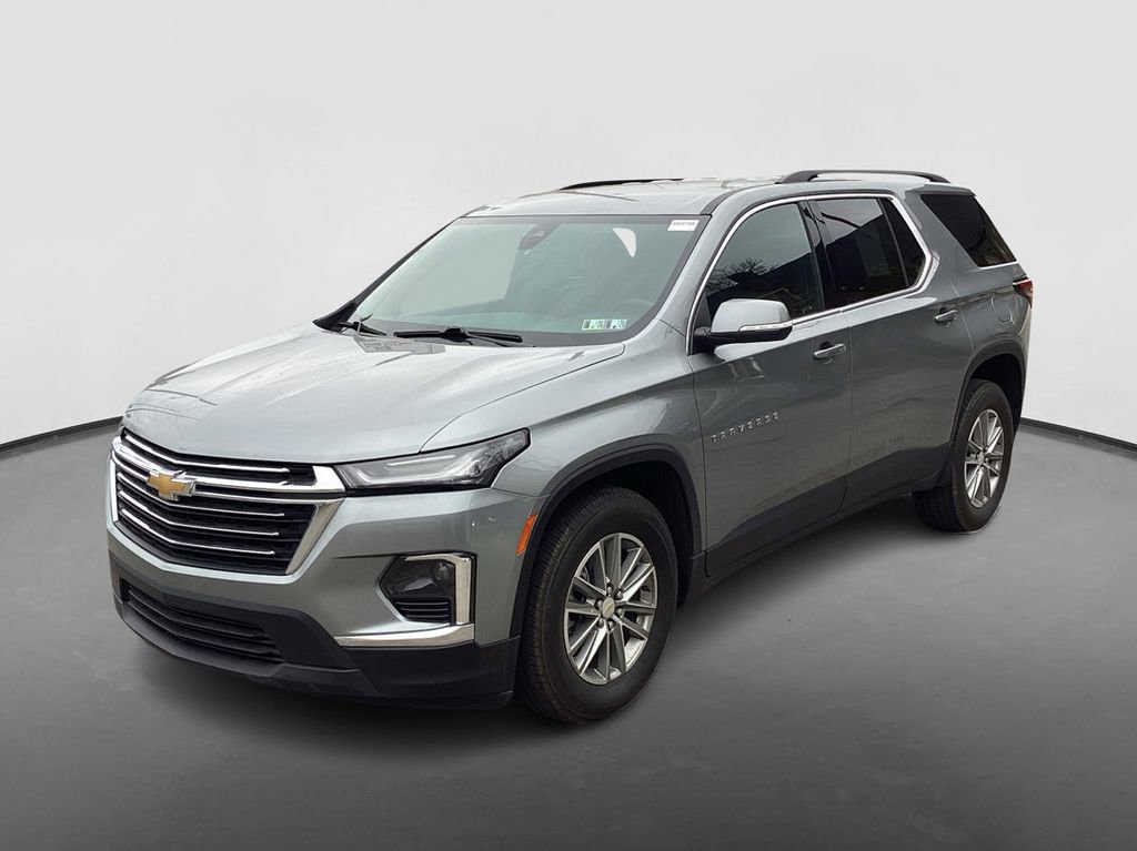 Used 2023 Chevrolet Traverse LT image 1