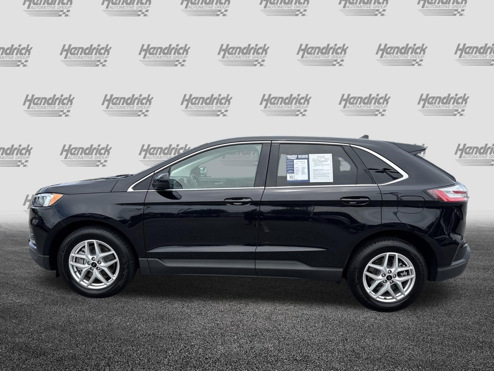 Used 2024 Ford Edge SEL AWD/4WD image 7